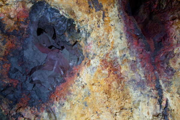 Thríhnúkagígar. 'Inside the Volcano' Tour. Photo by Atli Arnarson