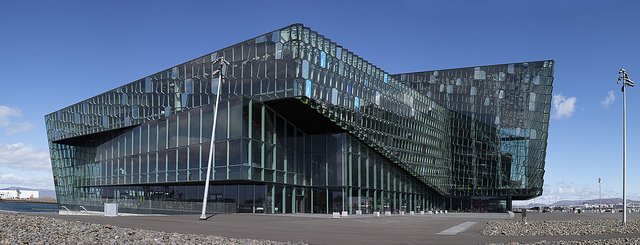 Rainy Guide: The Harpa Concert Hall