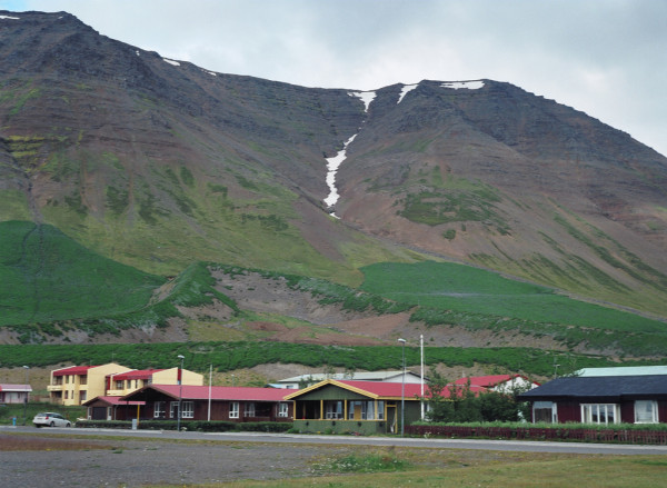 Flateyri And The Fate Of Small Town Iceland - Julia Staples 2006