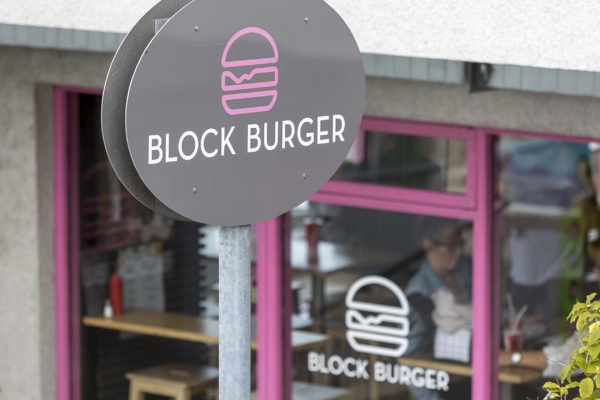 BlockBurger_1_by_bicnick