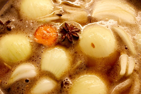 Núðlasúpa Broth