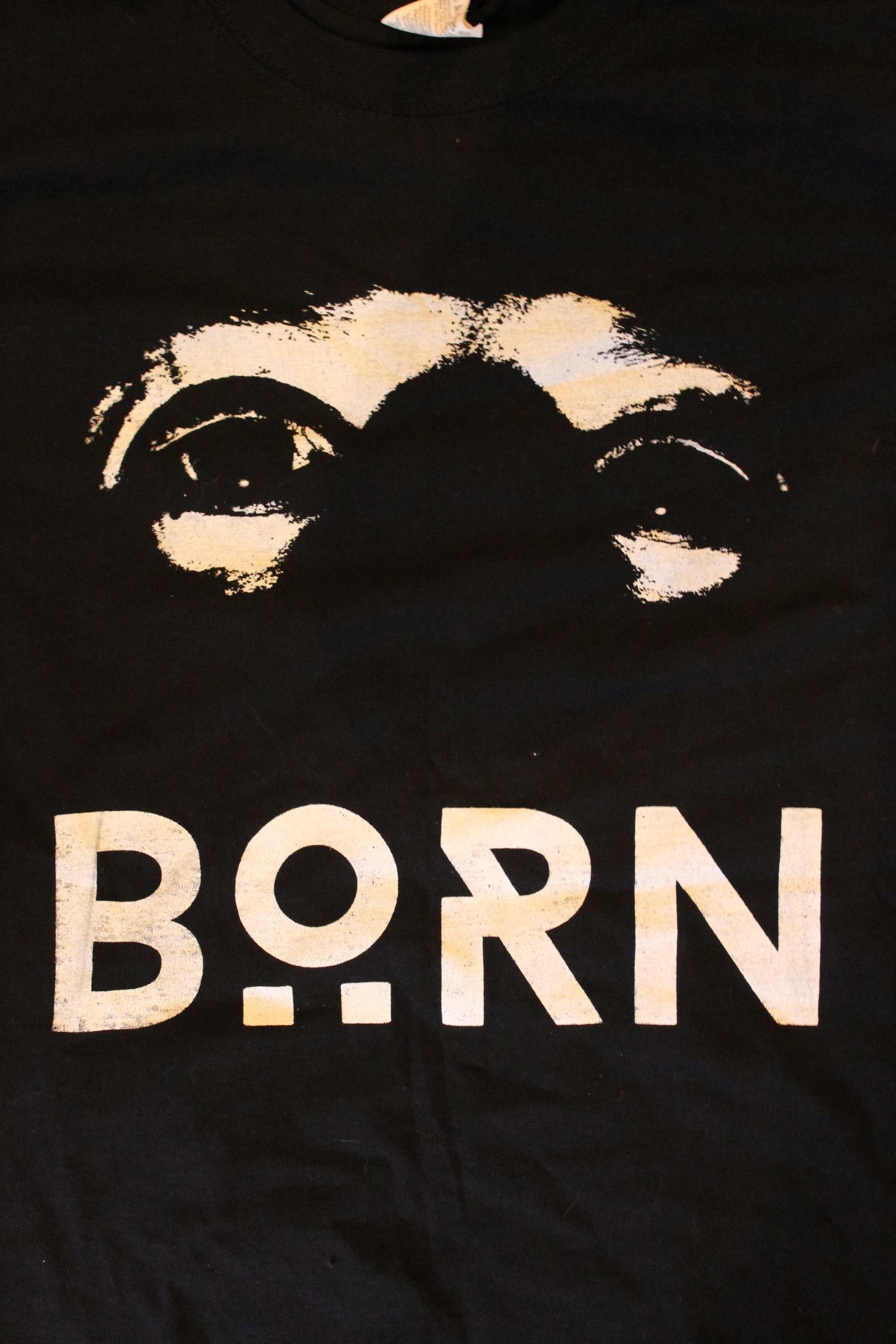 Döwnlöad This Nöw: Börn – “Sviðin Jörð”