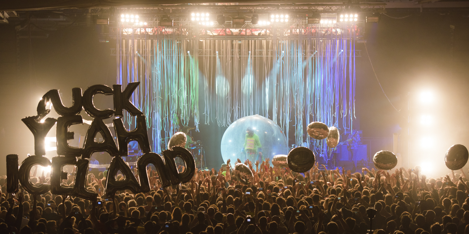 I Know Nothing: The Casual Listener’s Guide To Random Airwaves Acts