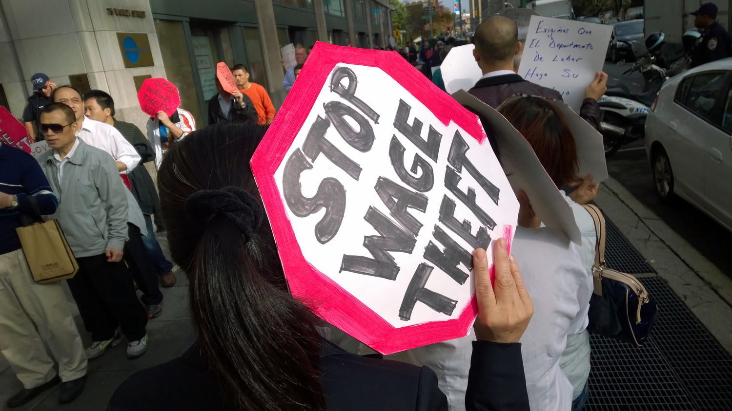 Icelandic Labour Union Offers Free Event To Help Foreign Workers Know Their Rights