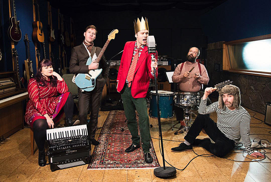 Fiiiiiive Goooooold Riiiings: Christmassy Goings-On In Reykjavík City
