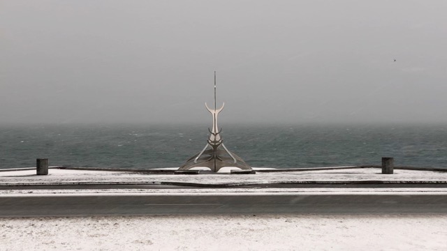 VIDEO: First Snow Of 2019 In Reykjavik