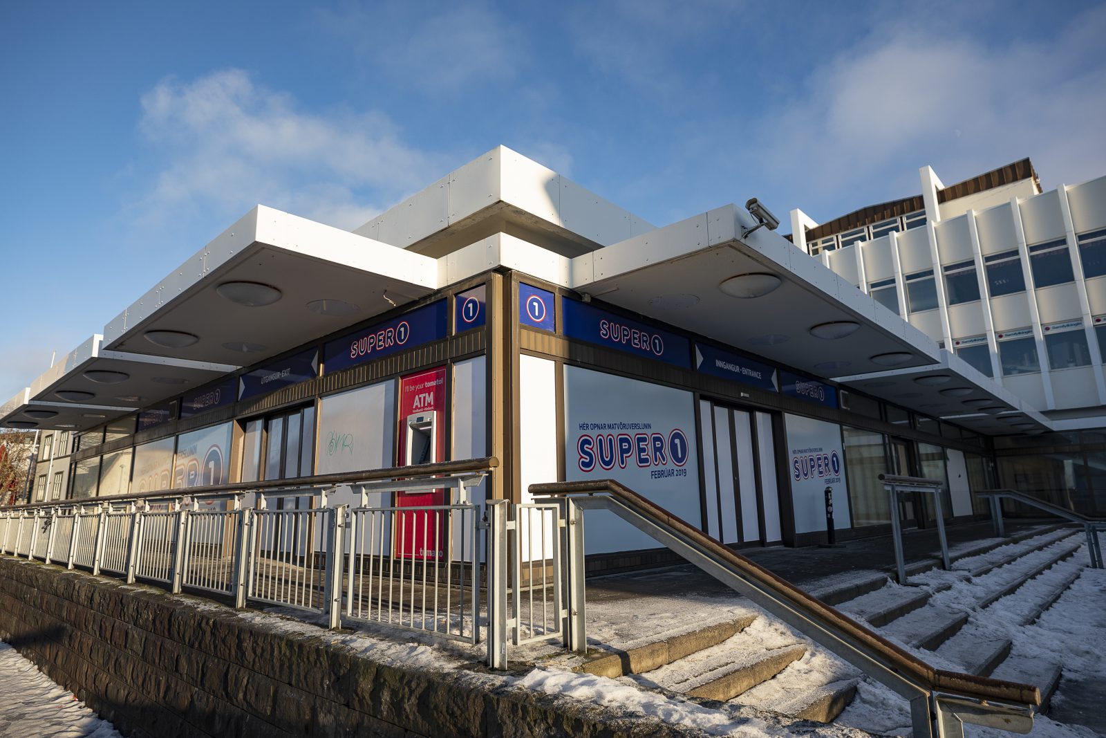 New Supermarket Comes To Hallveigarstigur; Promises To Be Better Than Old One