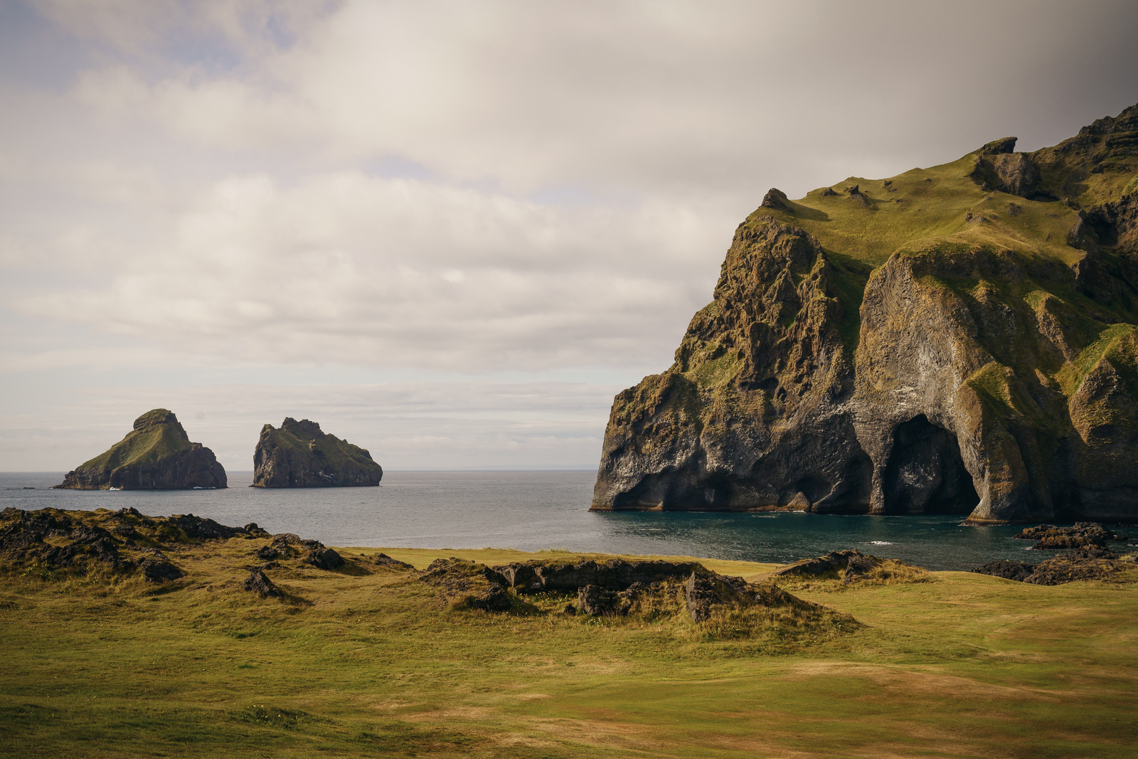 Off-Duty Officer Attacked In Vestmannaeyjar