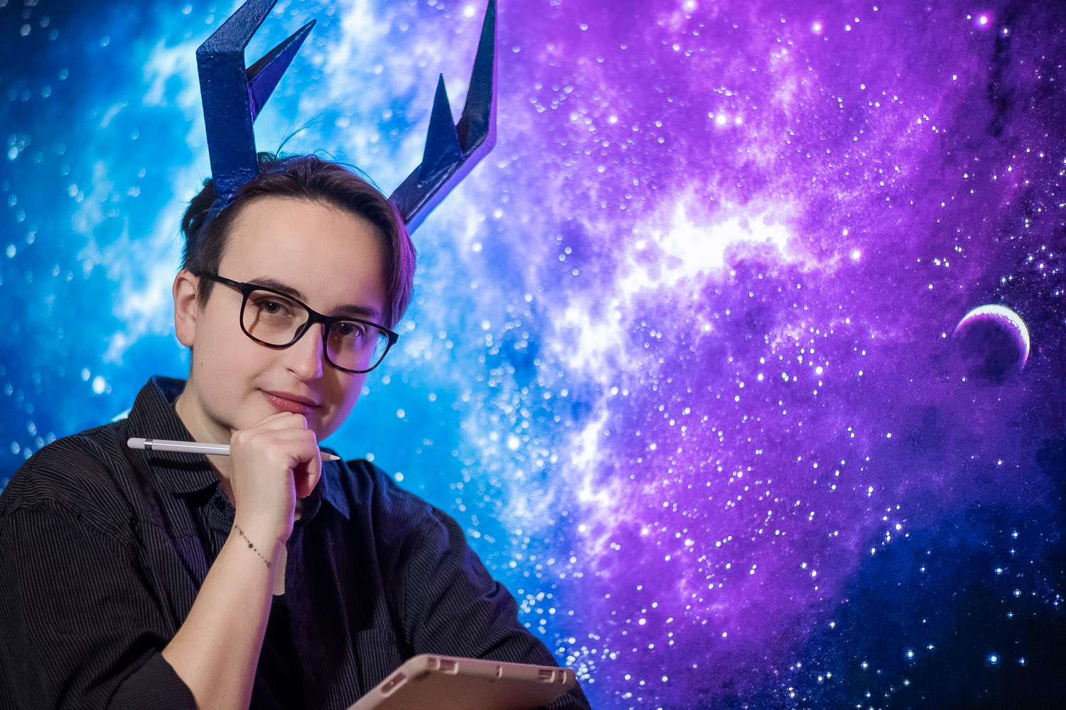 Enter Galactic: Comic Artist Galactic Deer Sheds Light On The Reality Of Russian Queer Youth