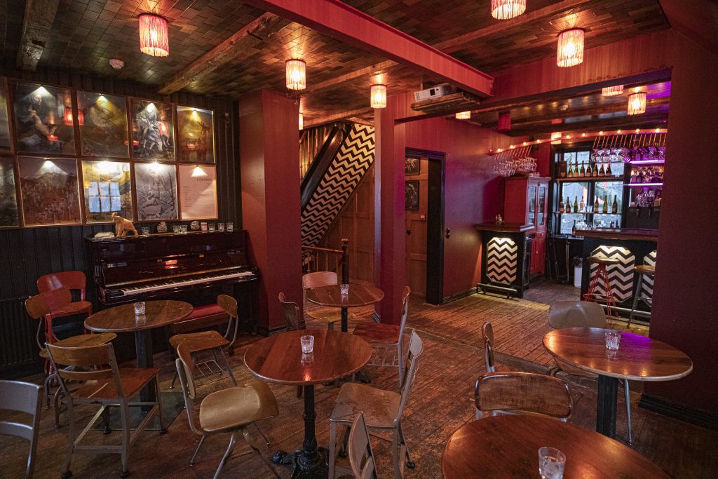 best newcomer bar