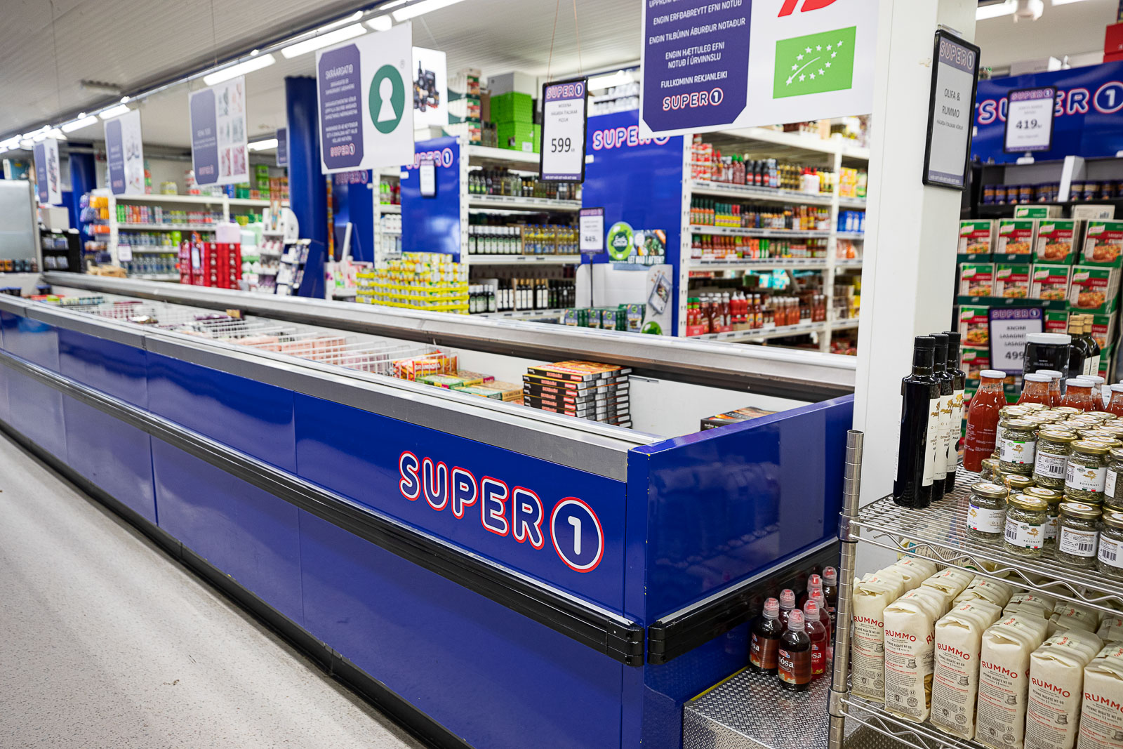 grocery store reykjavik