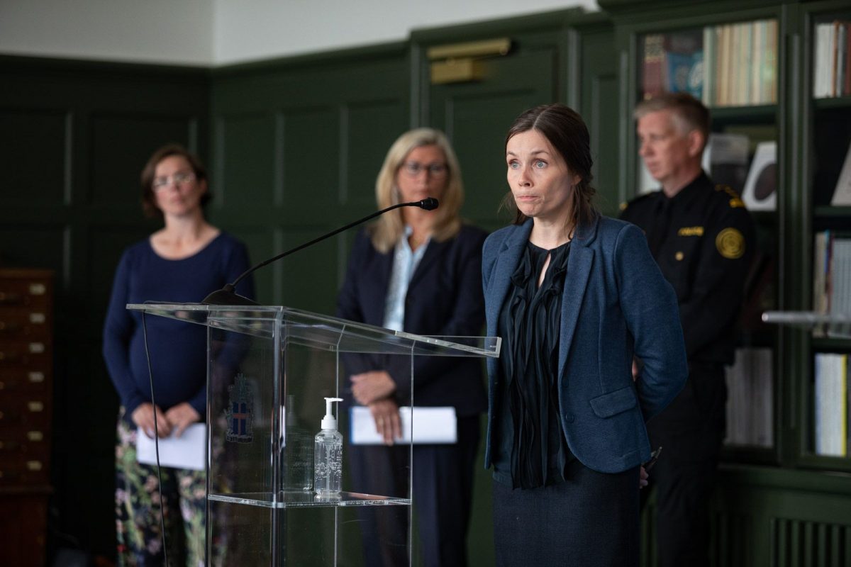 Iceland Government Tests Negative For COVID-19
