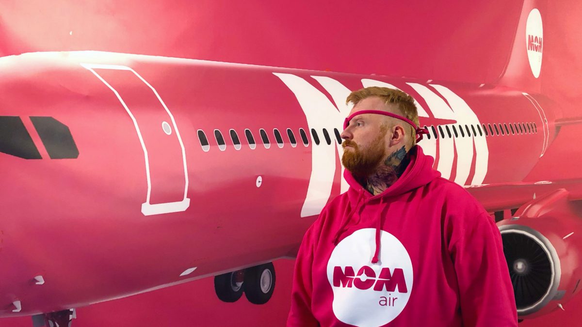 What A Twist: Mom Air Turns Out To Be Art Project All Along