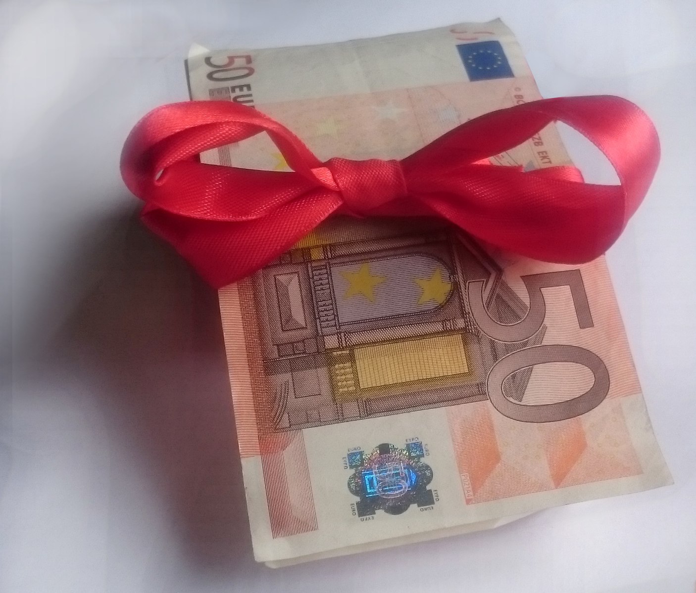 OECD Reports That Iceland Should Do More To Address Bribery