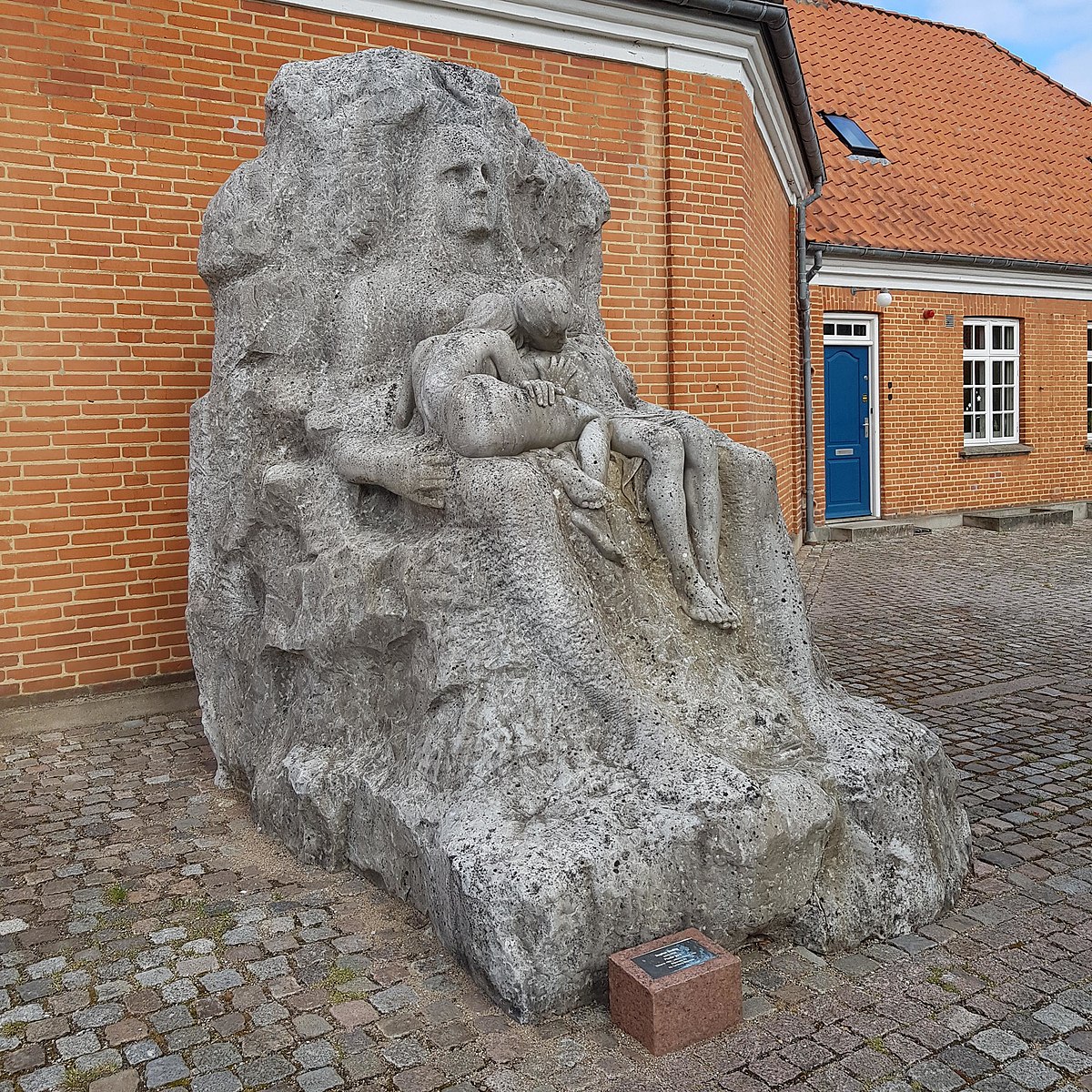 Gods Of Iceland: Jörð, The Biracial Earth Mother
