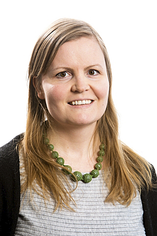 Ask A Scientist: How Does The Midnight Sun Affect The Wildlife Of Iceland?