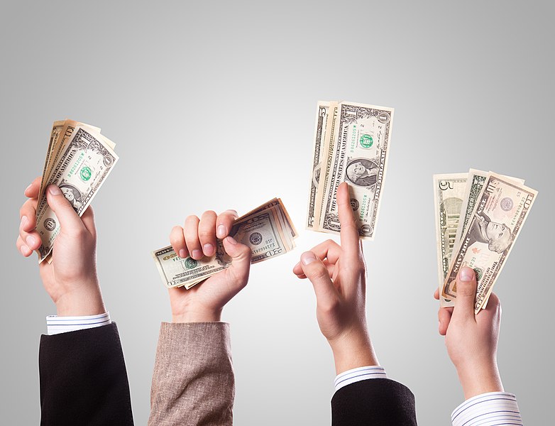 Cultural Industry Wages Decreased By 40%