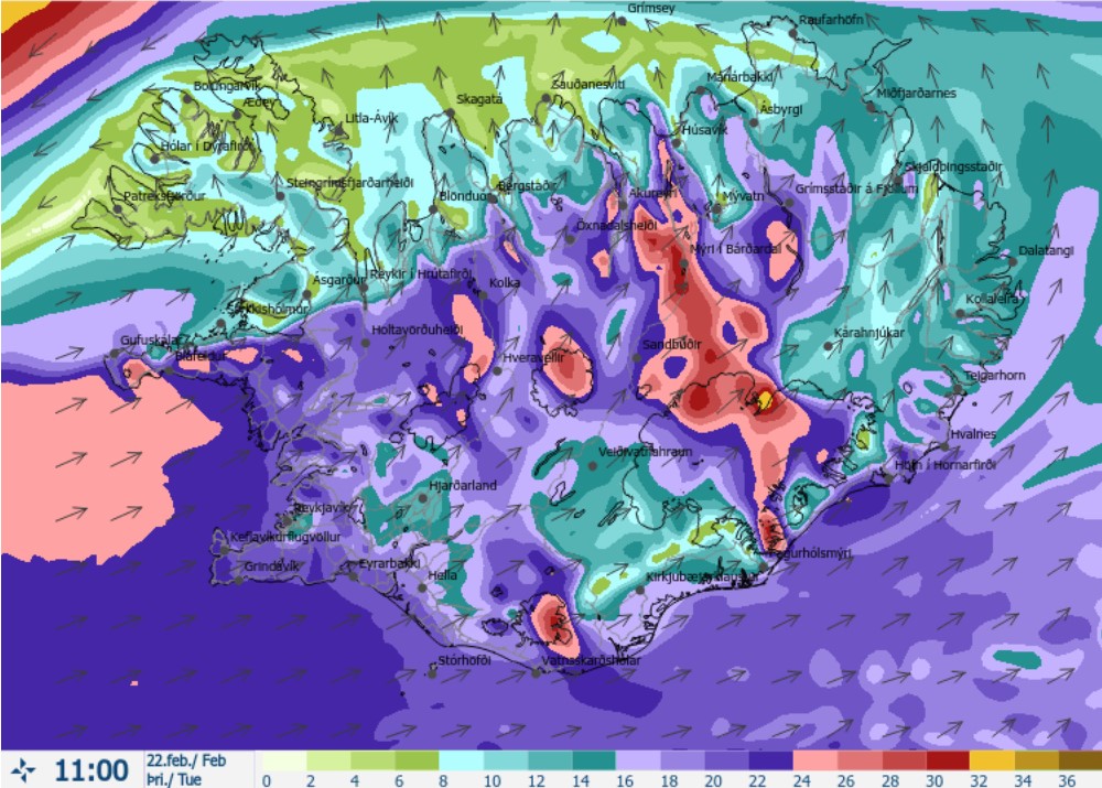 Storm Over Iceland: Closed Roads, Cancelled Flights, Homes Evacuated