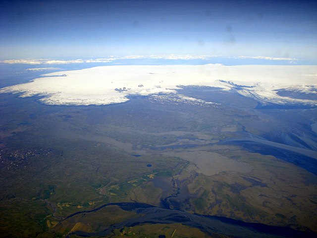 Skeiðarárjökull Glacier Retreated By 400 Metres Last Year