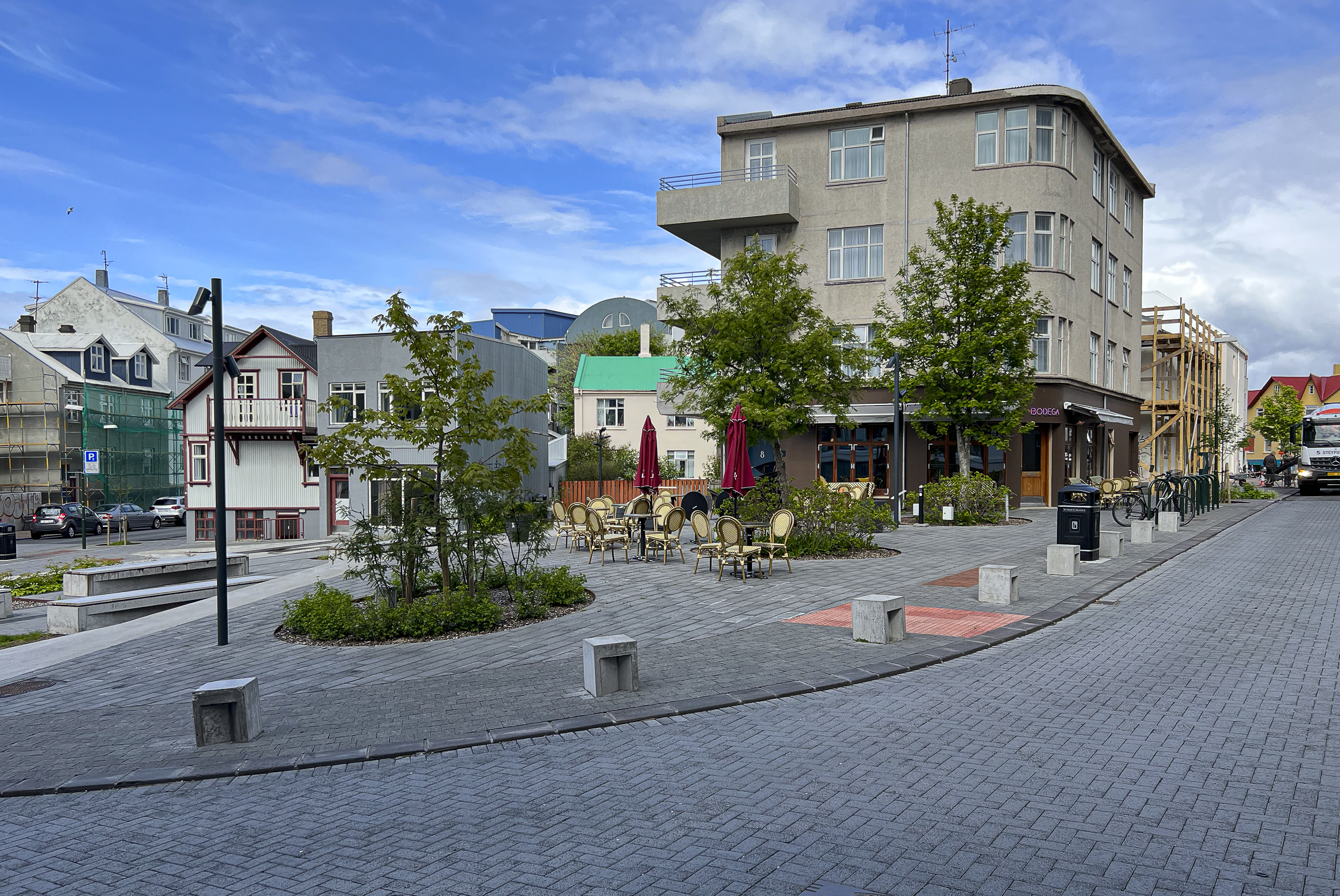 Best Of Reykjavík Drinking 2022: Best Outdoor Drinking