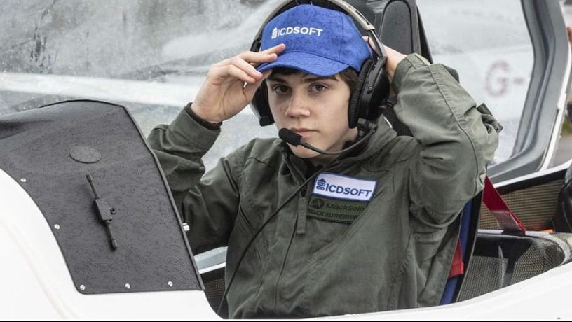 Youngest Solo Pilot Lands In Reykjavík Today