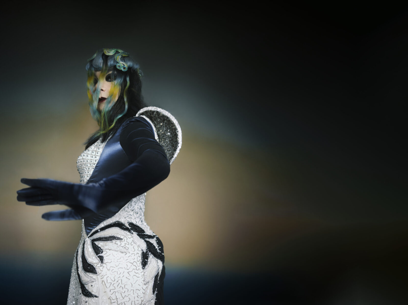 “I Live A Really Normal Life”: Björk On New Album ‘Fossora’ And Being A ‘Cool Mom’