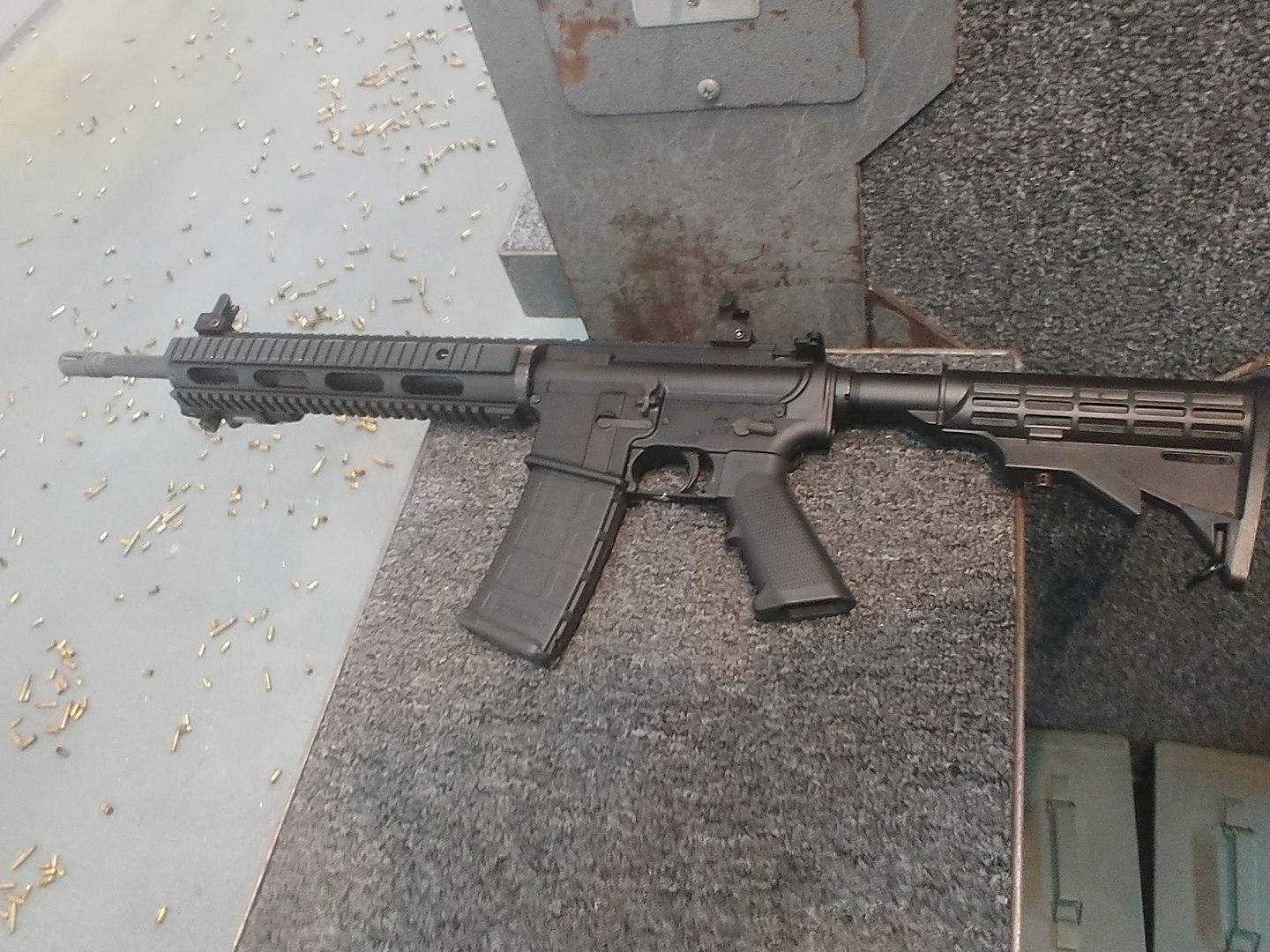 Father Of National Police Commissioner Reportedly Sold Illegal Firearms