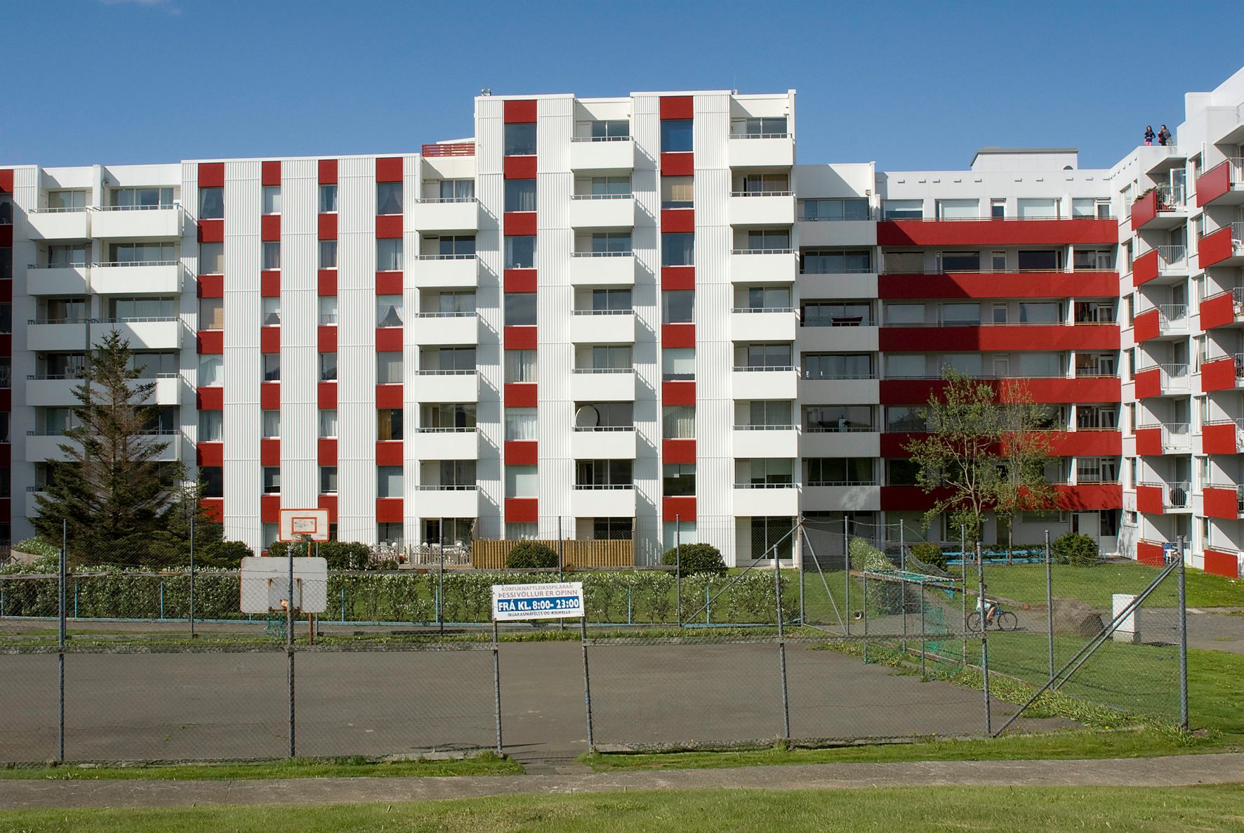 What The News!? Young Icelanders Keep Living At Home