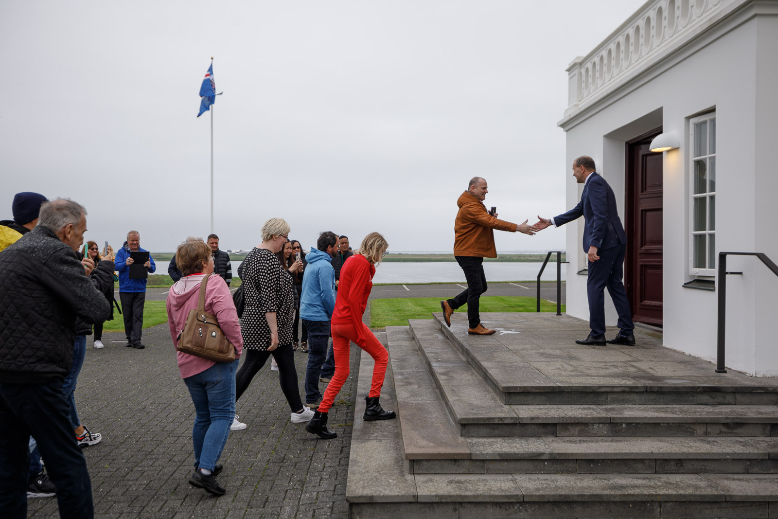 President Hosts Open Day at Bessastaðir