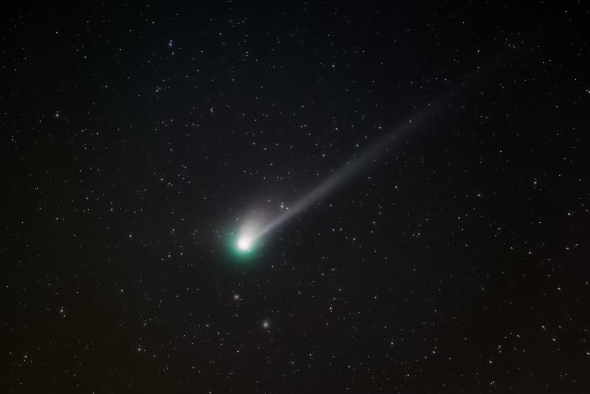Comet Visible In Iceland’s Sky