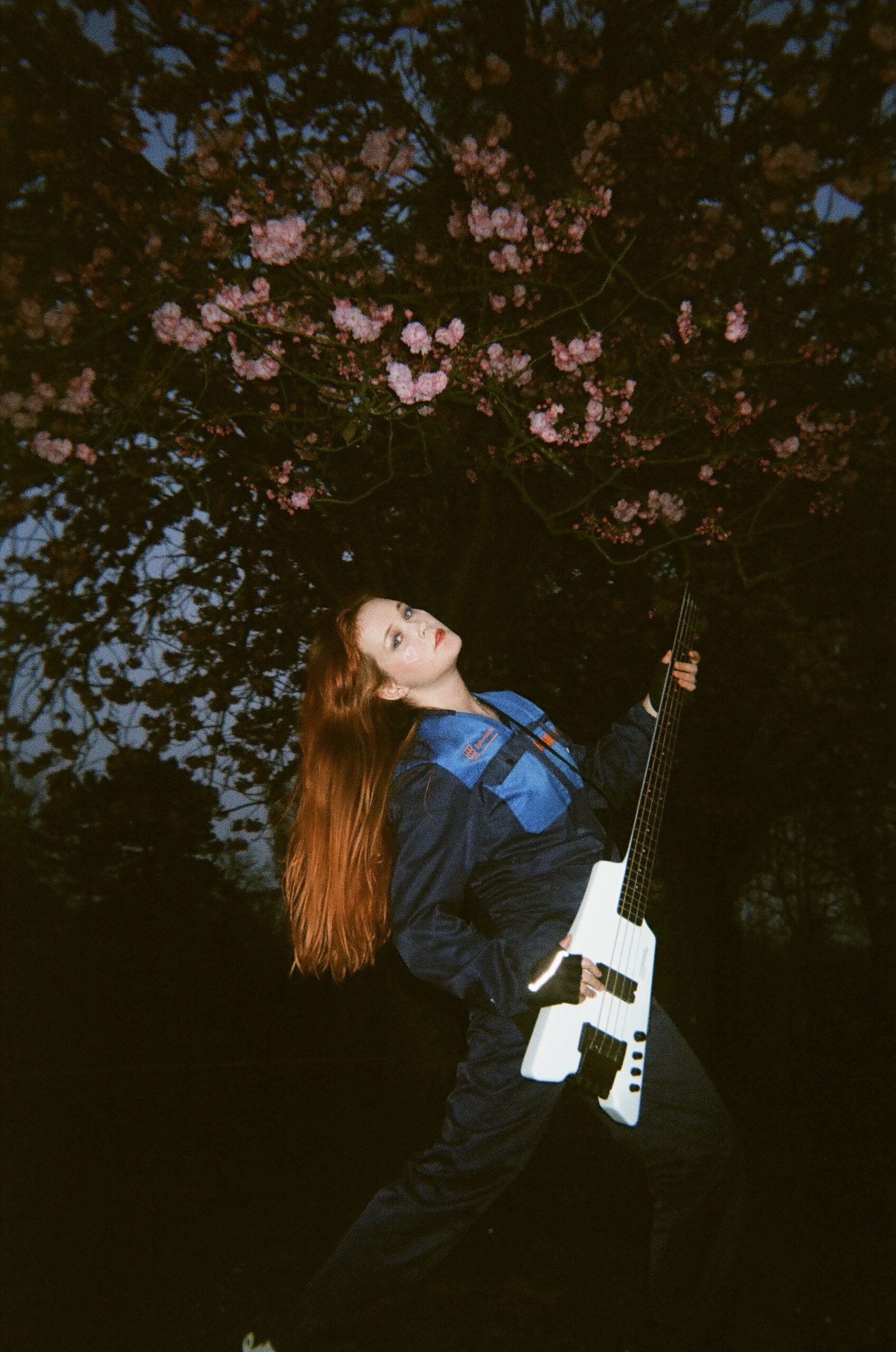 Video Premiere — “I Might Be” K.óla Live Session