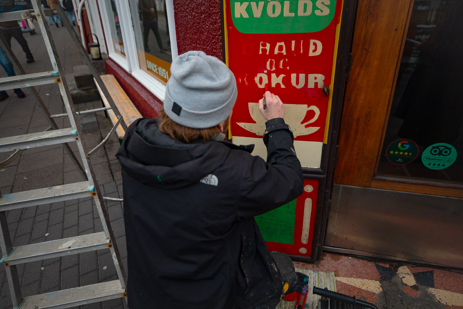 Word On The Street: Is 3.8 Million ISK Per Month Too Much For The Mayor Of Reykjavík?