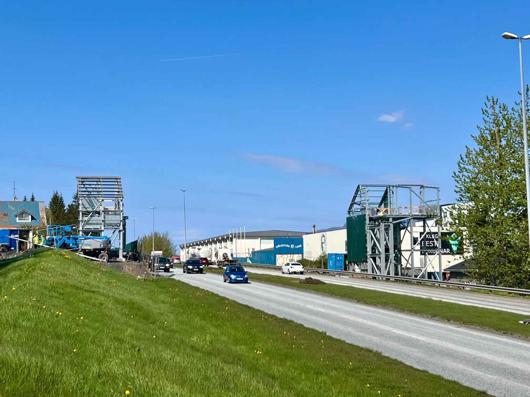 Walkway Constructed Over Sæbraut