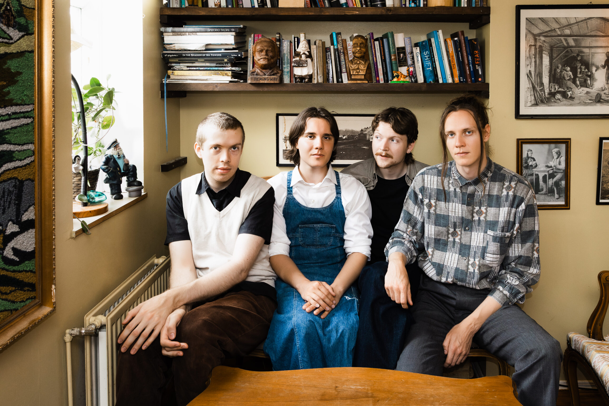 Escapist Fantasies: Inside Avant-folk Band Emma’s Debut