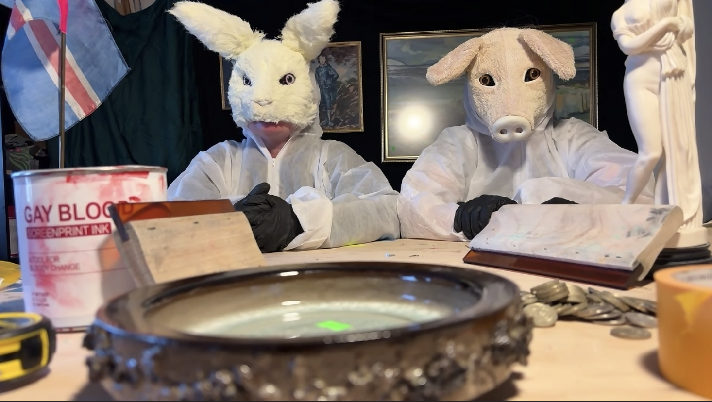 The Bunny And The Pig: An Interview With Anonymous Art Duo Panamaprent