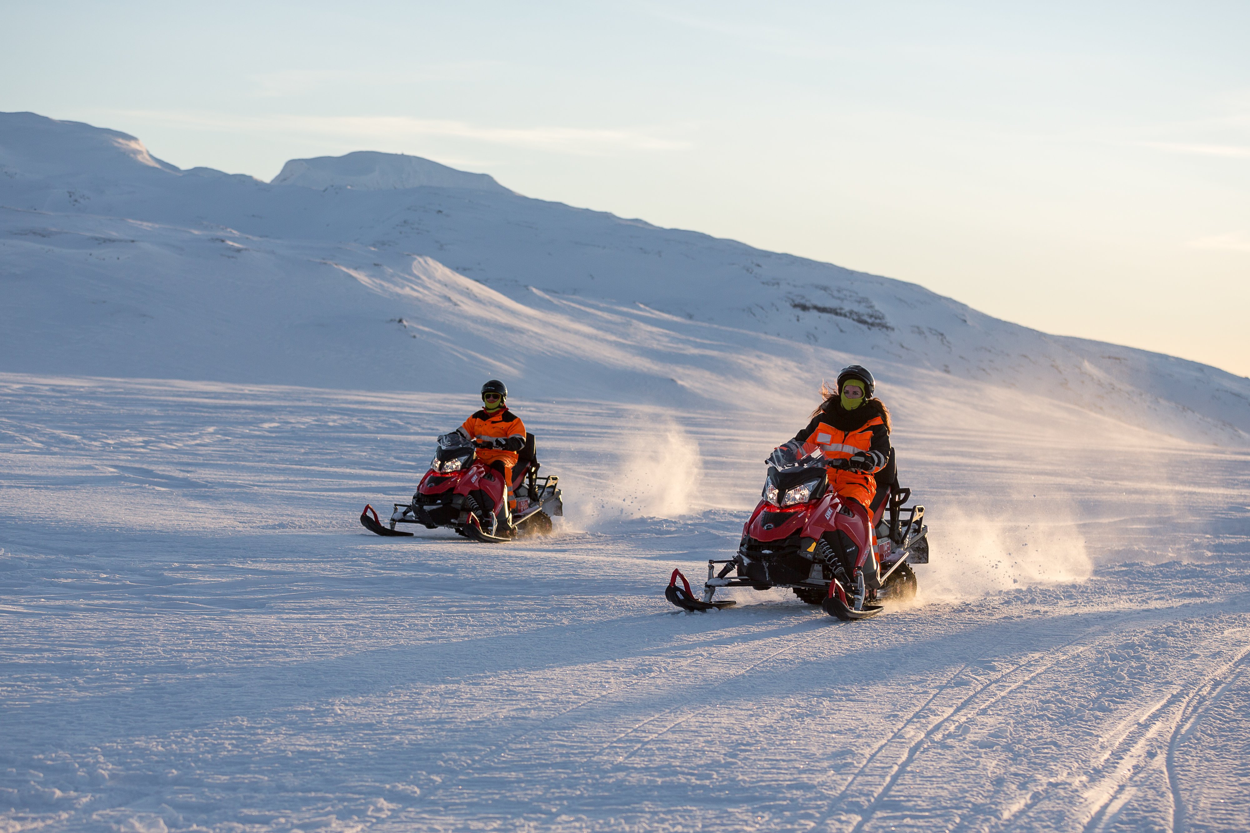 Winter Travel Picks: A Hike & A Day Trip