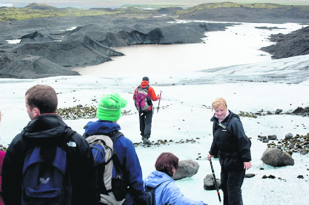 Vatnajökull Voyagers: Walking On Ice
