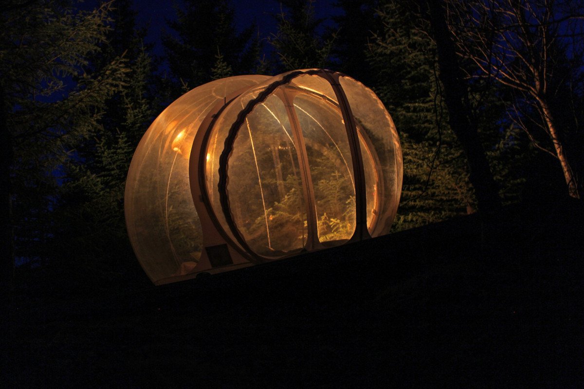 There’s No Place Like Dome: Iceland’s 5 Billion Star Hotel