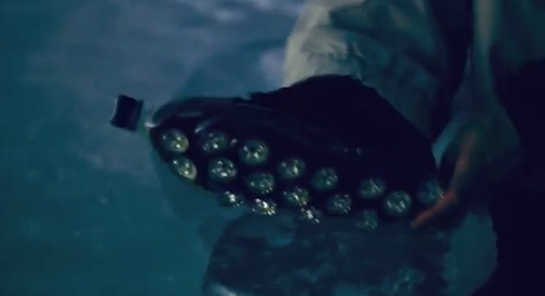 “Ice Shoes” Made From Plastic Bottles