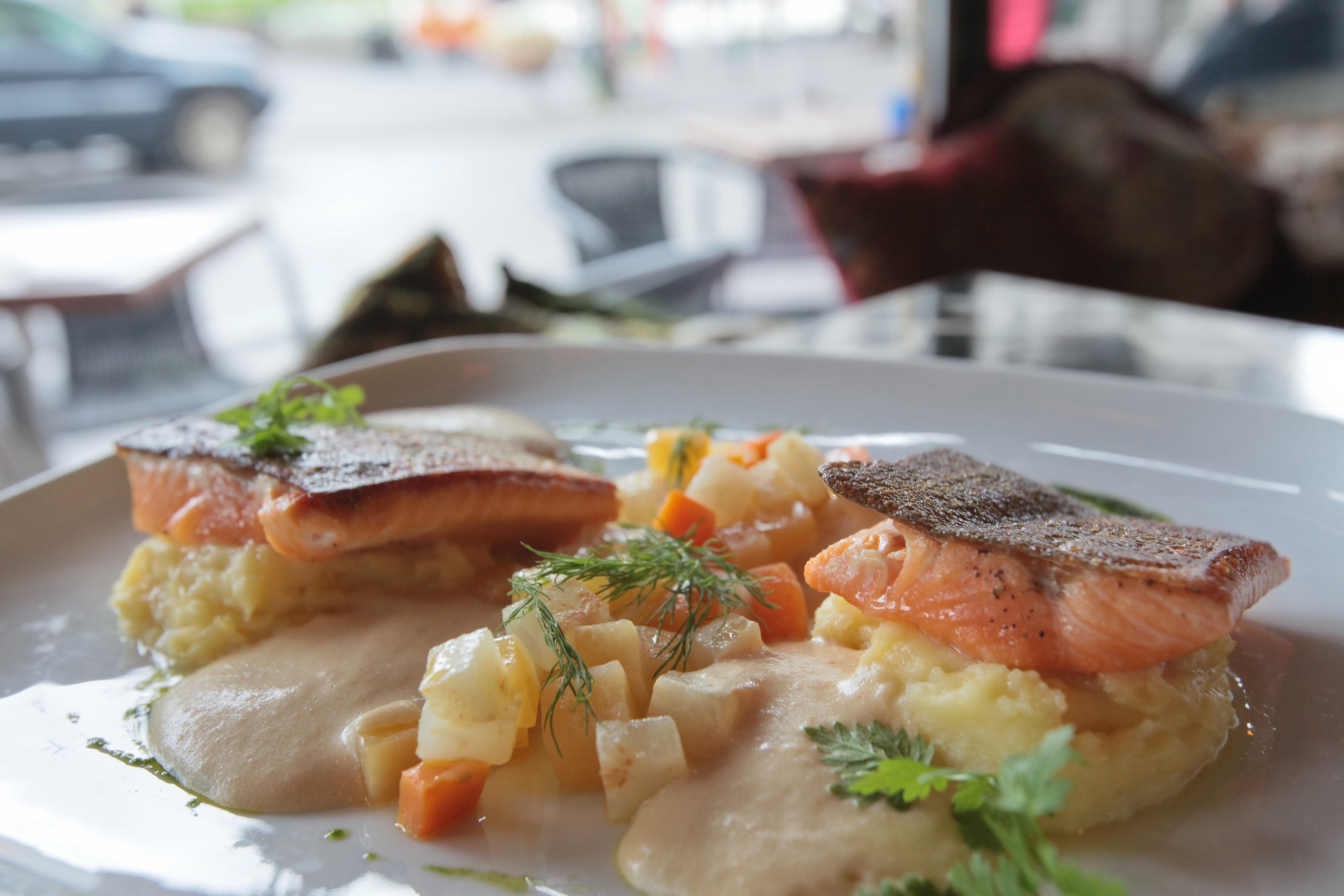Let Them Eat Fish: Messinn, Matur og Drykkur and Icelandic Fish and Chips