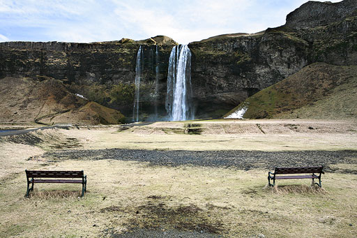 A Day Trip to the South Coast: Seljalandsfoss