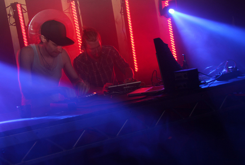Rangling And Raving at Faktorý Upstairs