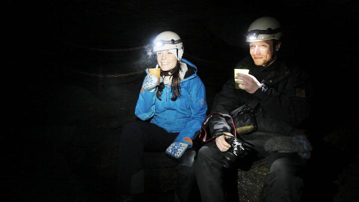 Grapevine Goes Caving