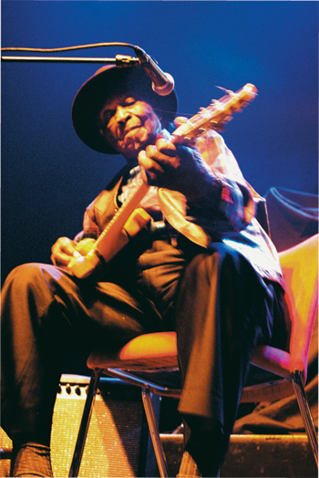 Honeyboy Edwards