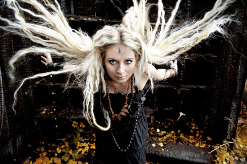 Singing Goddess Graces Iceland