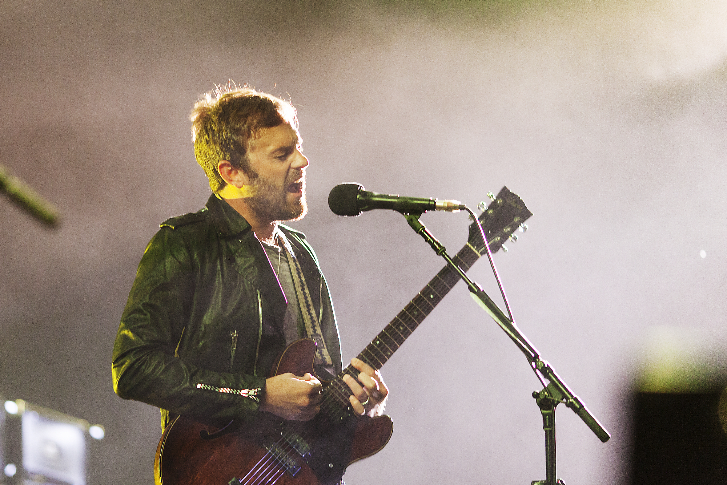 The Kings Of Mediocre, Workmanlike Arena Rock