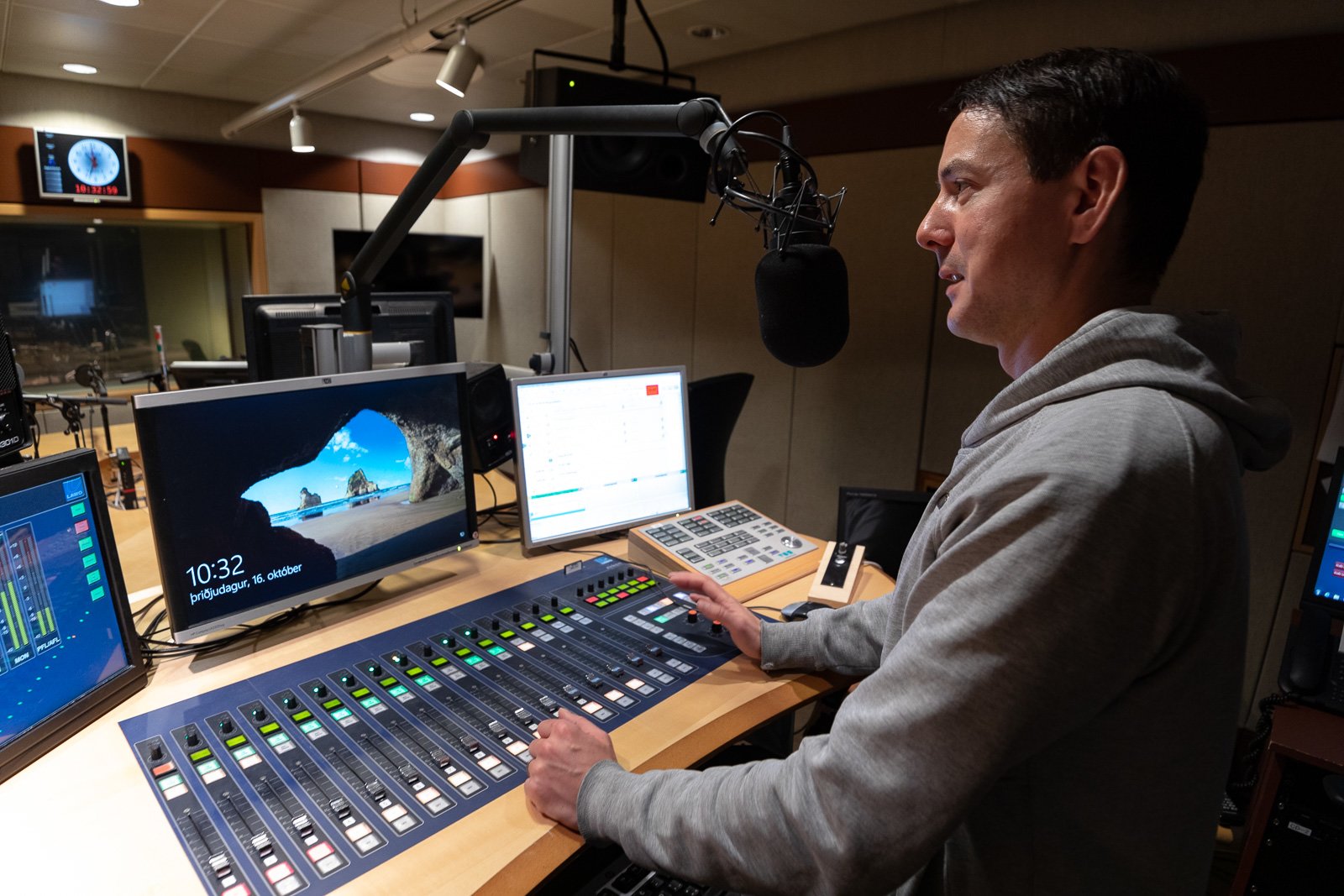 Ending Exclusion: Iceland’s Public Broadcaster Increasing English Service