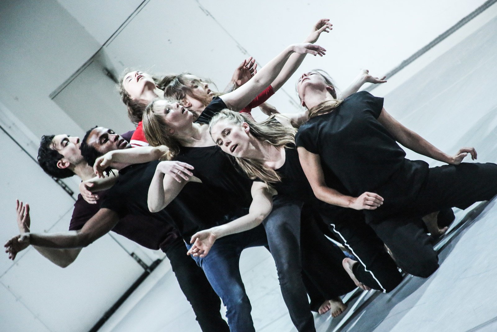 Dancing In Darkness: The Icelandic Dance Company Welcomes Winter