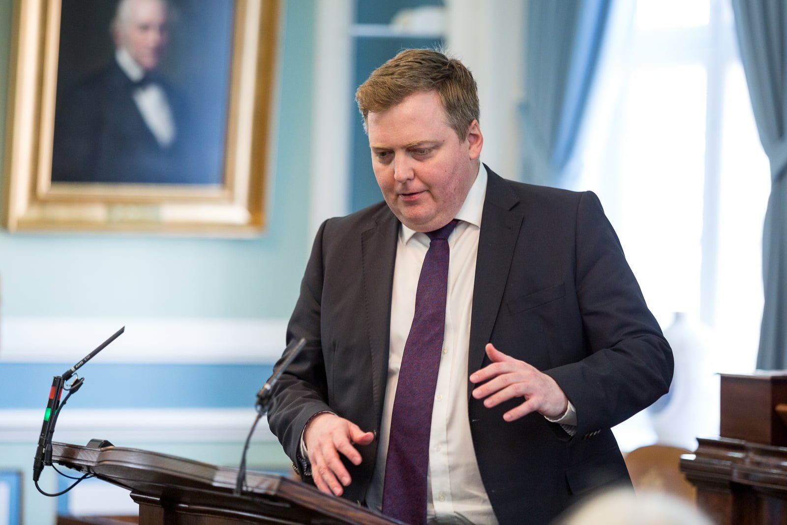 Former PM Tried To Influence Journalists Directly
