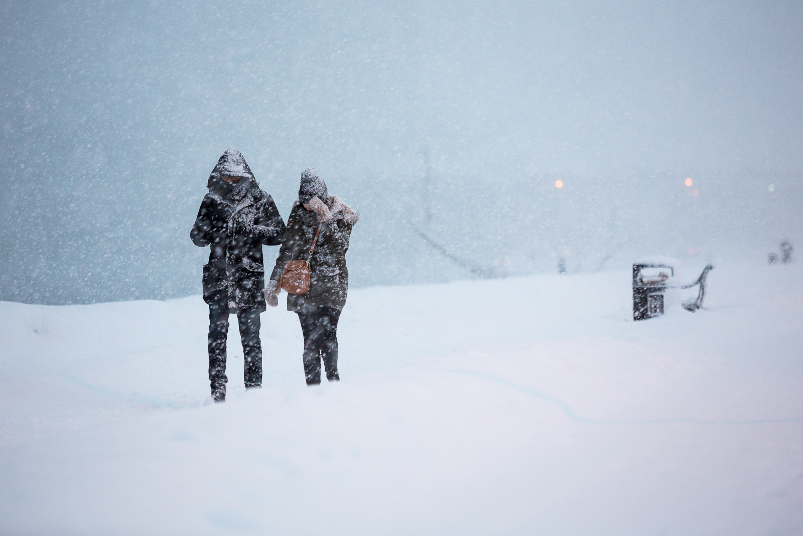 DRAMATIC SNOWPOCALYPSE PHOTOS FROM YESTERDAY